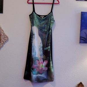 Dress with Asian motif